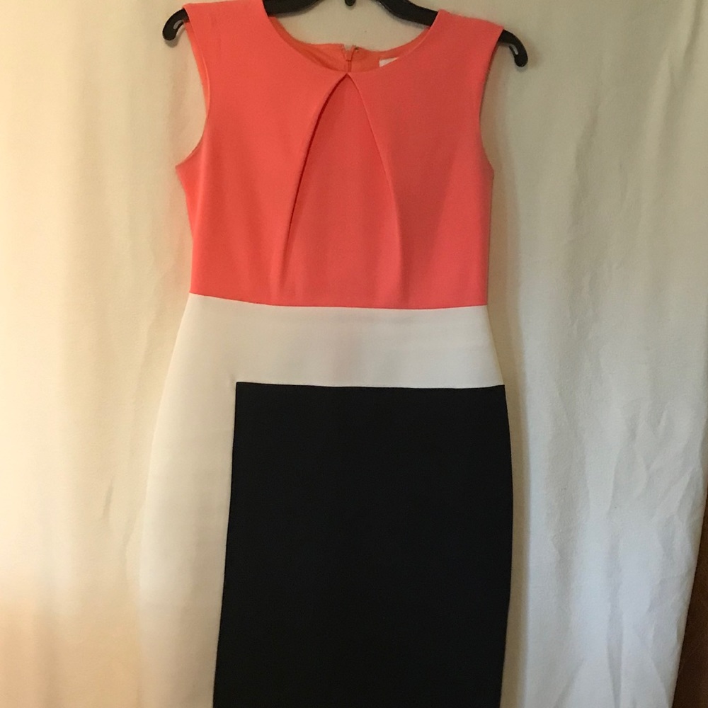 Dress sheath style